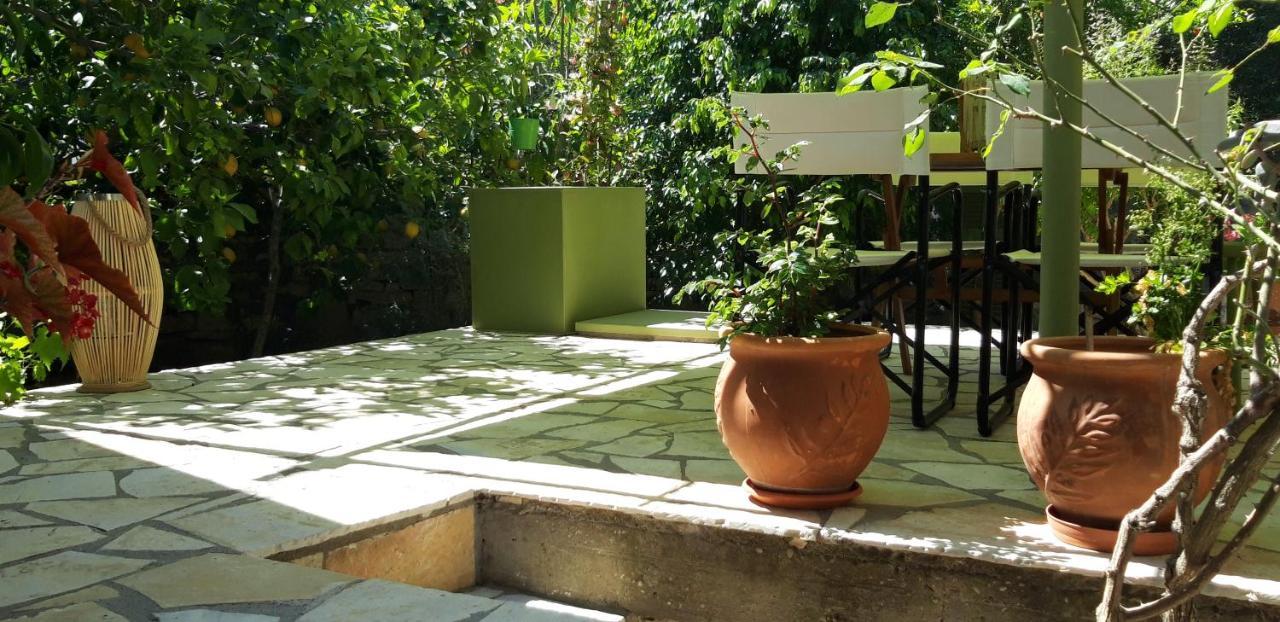 Villa Kiki Paxos Ozias Гайос Екстериор снимка