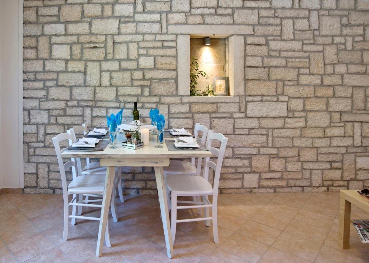 Villa Kiki Paxos Ozias Гайос Екстериор снимка